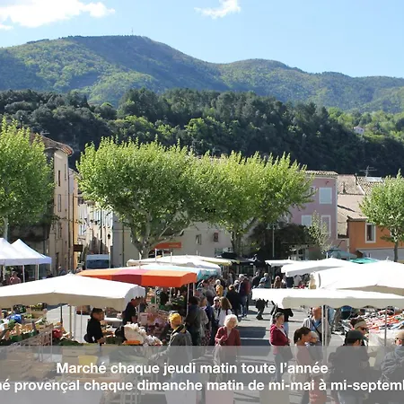 Casa de Férias Maison De Charme A Au Milieu Des Vignes Nyons